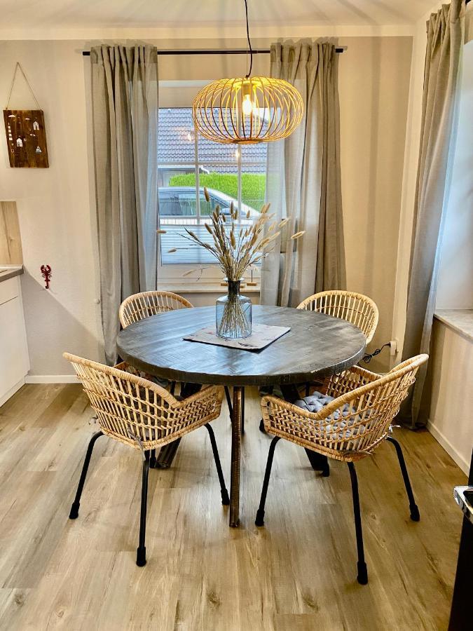 Nessmersiel, Renovierte Erdgeschosswohnung Mit Garten In Deichnaehe, Wallbox, Bettwaesche Inklusive Neßmersiel Buitenkant foto